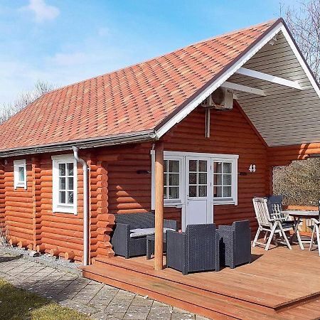 6 Person Holiday Home In Hovborg Esterno foto