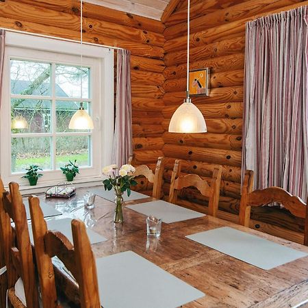6 Person Holiday Home In Hovborg Esterno foto