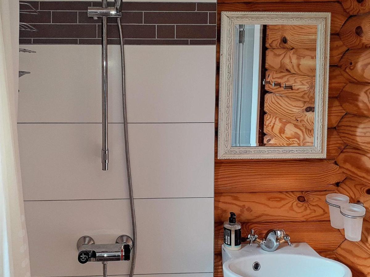 6 Person Holiday Home In Hovborg Esterno foto
