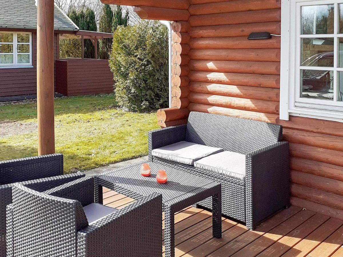 6 Person Holiday Home In Hovborg Esterno foto