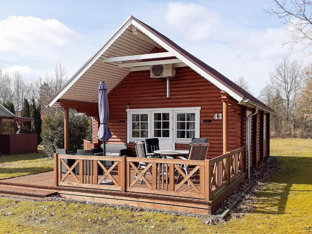6 Person Holiday Home In Hovborg Esterno foto